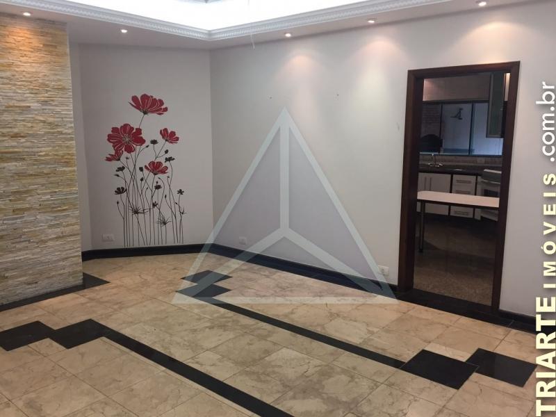 Sobrado à venda com 3 quartos, 250m² - Foto 2