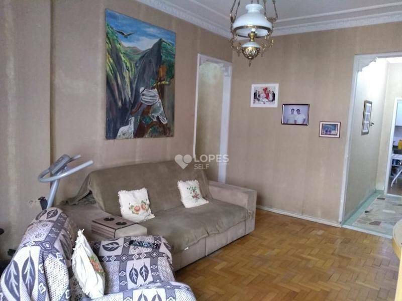 Apartamento à venda com 2 quartos, 99m² - Foto 2