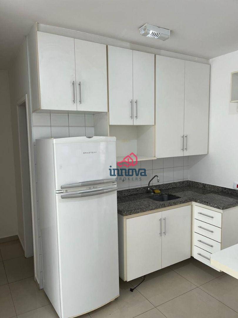 Apartamento para alugar com 1 quarto, 50m² - Foto 10