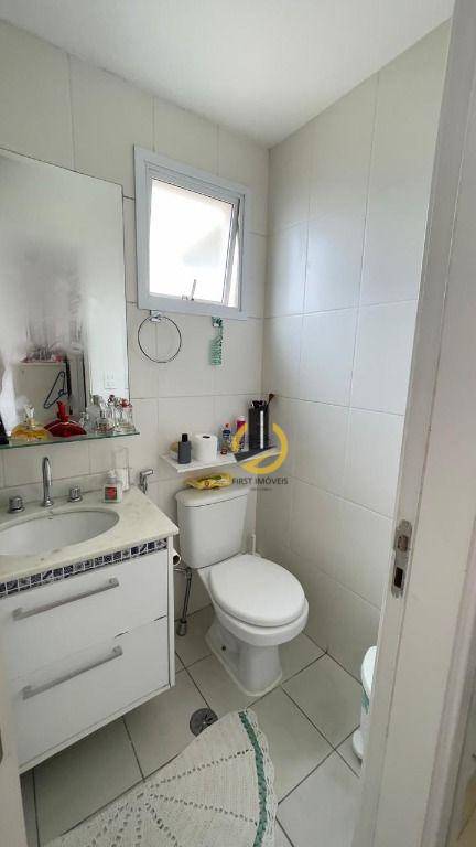 Apartamento à venda com 2 quartos, 71m² - Foto 9