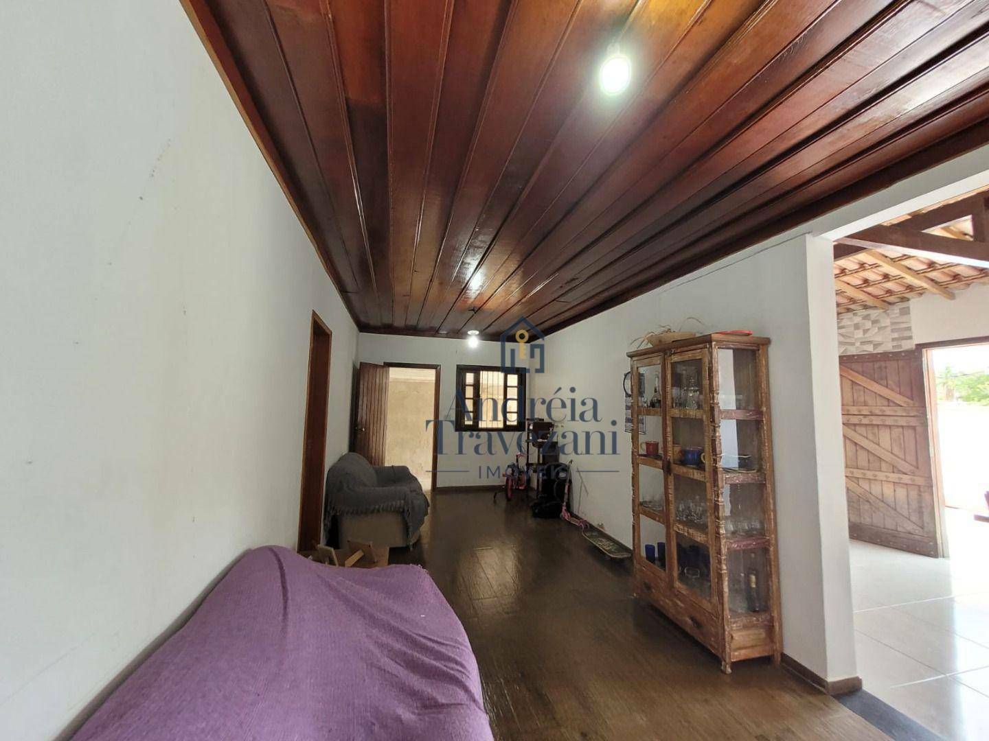 Casa à venda com 3 quartos, 183m² - Foto 4