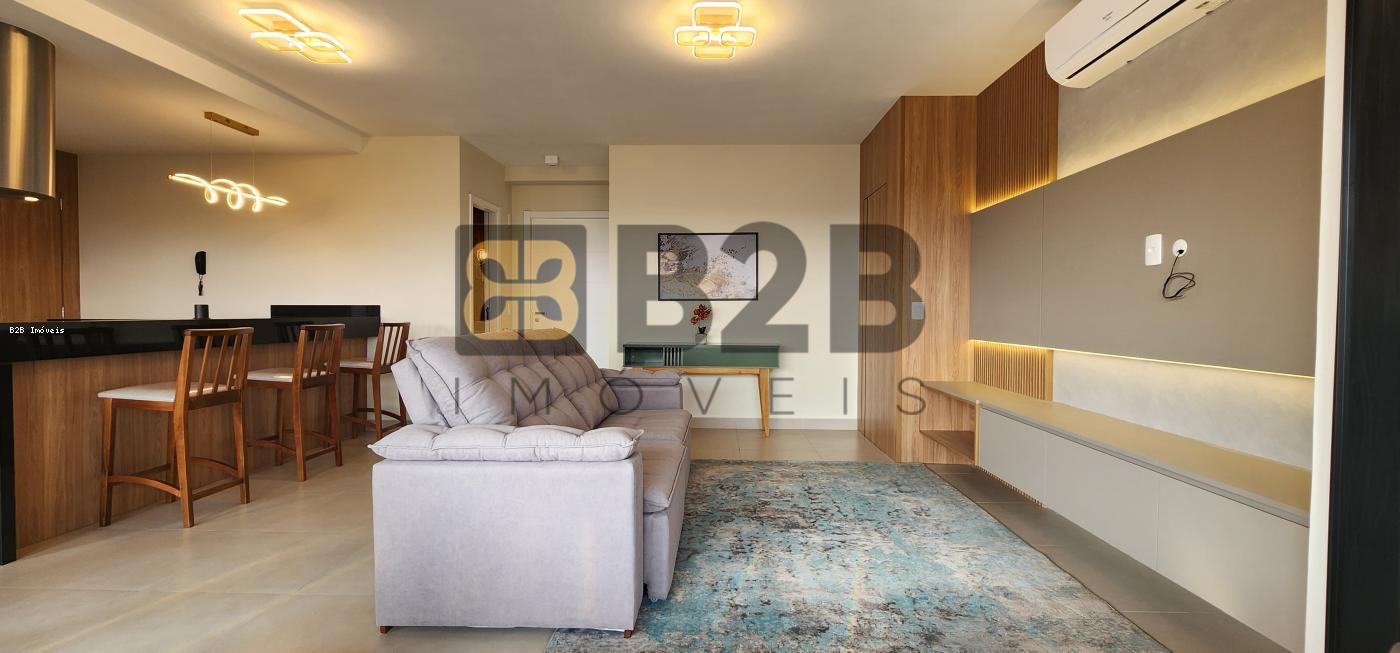 Apartamento à venda com 3 quartos, 127m² - Foto 2