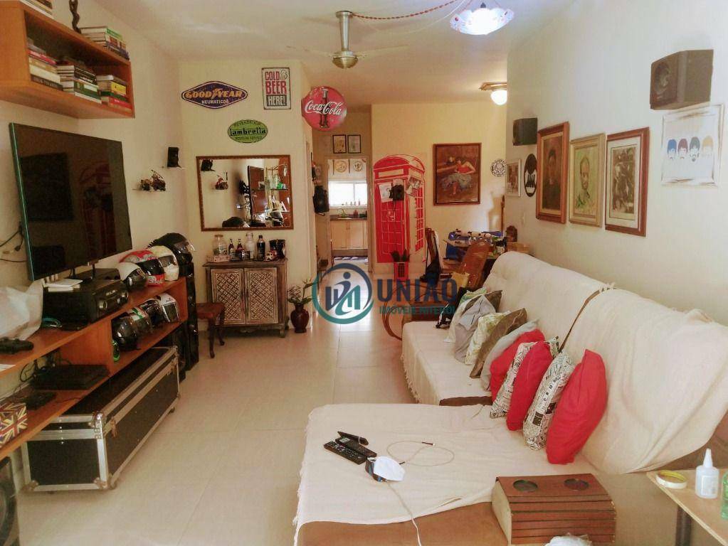 Casa de Condomínio à venda com 3 quartos, 127m² - Foto 2