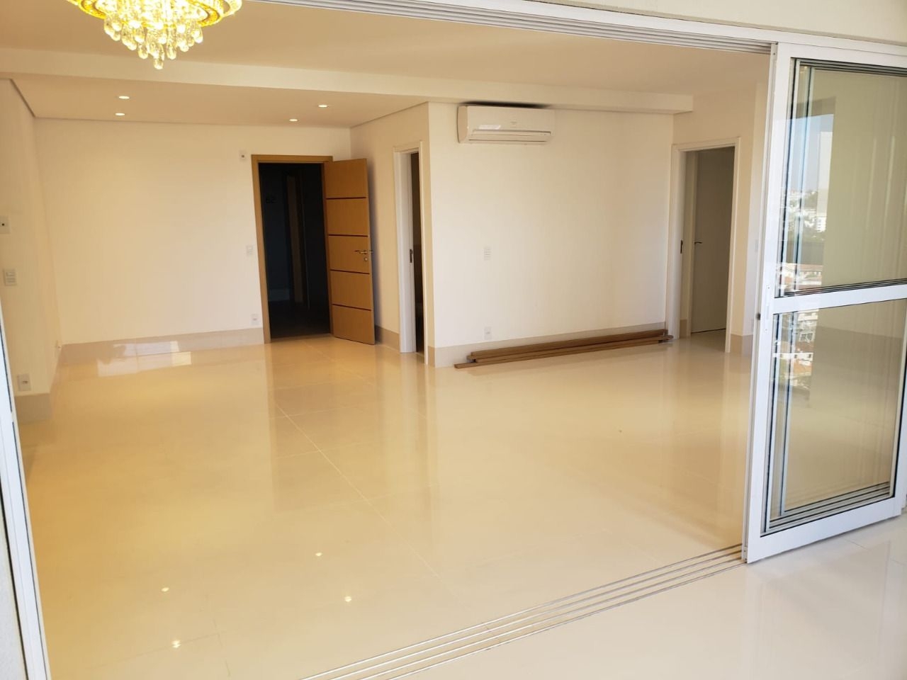 Apartamento à venda com 3 quartos, 145m² - Foto 13