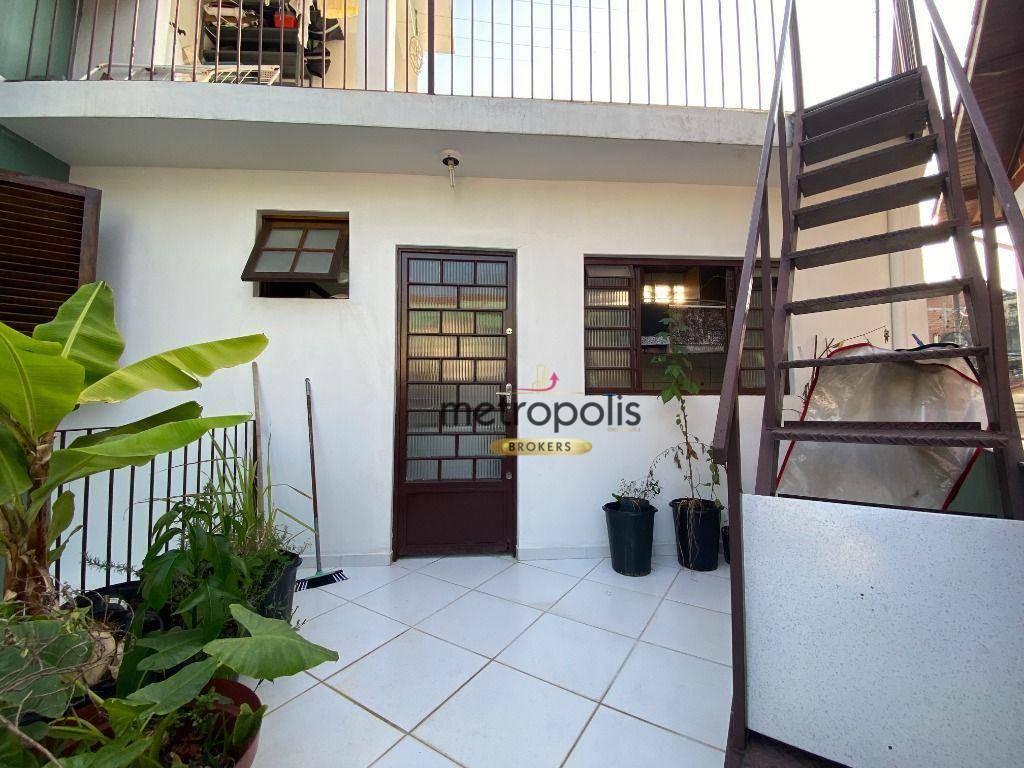 Sobrado à venda com 3 quartos, 175m² - Foto 44