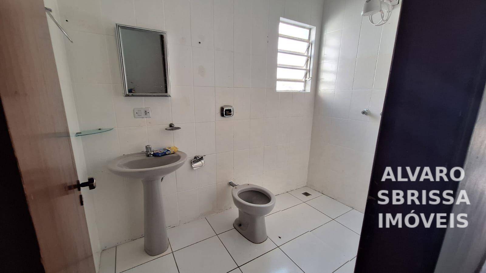 Casa para alugar com 3 quartos, 100m² - Foto 10