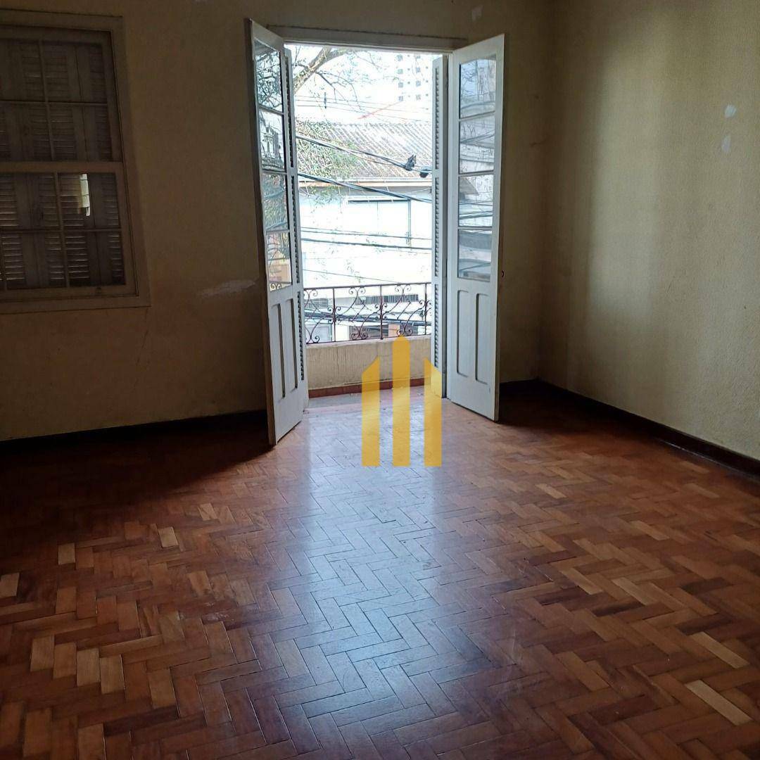 Casa para alugar com 3 quartos, 200m² - Foto 17