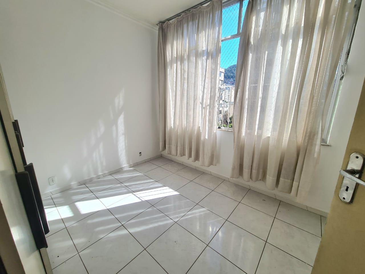 Apartamento à venda com 1 quarto, 40m² - Foto 9