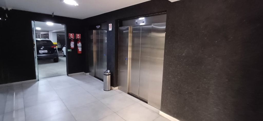 Apartamento à venda com 2 quartos, 58m² - Foto 25