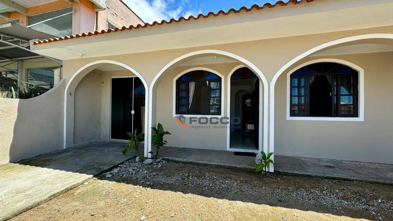 Casa à venda com 3 quartos, 170m² - Foto 4