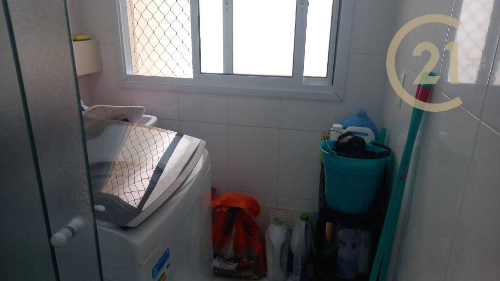 Apartamento à venda com 3 quartos, 77m² - Foto 11