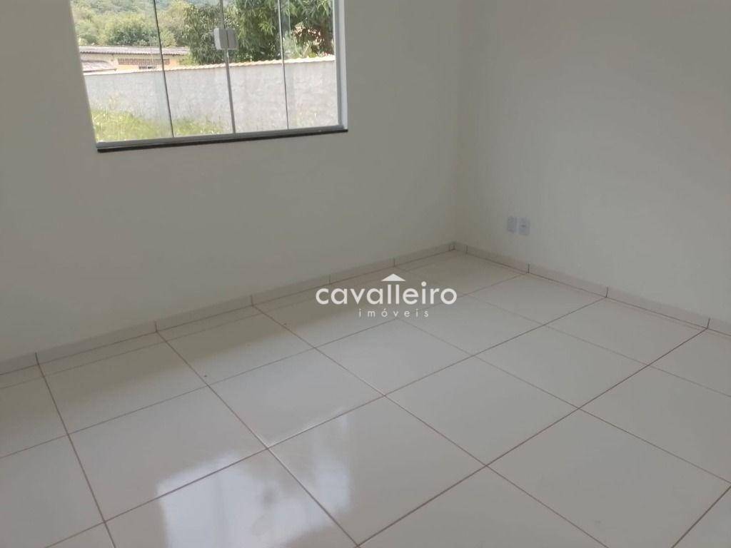 Casa à venda com 2 quartos, 73m² - Foto 9