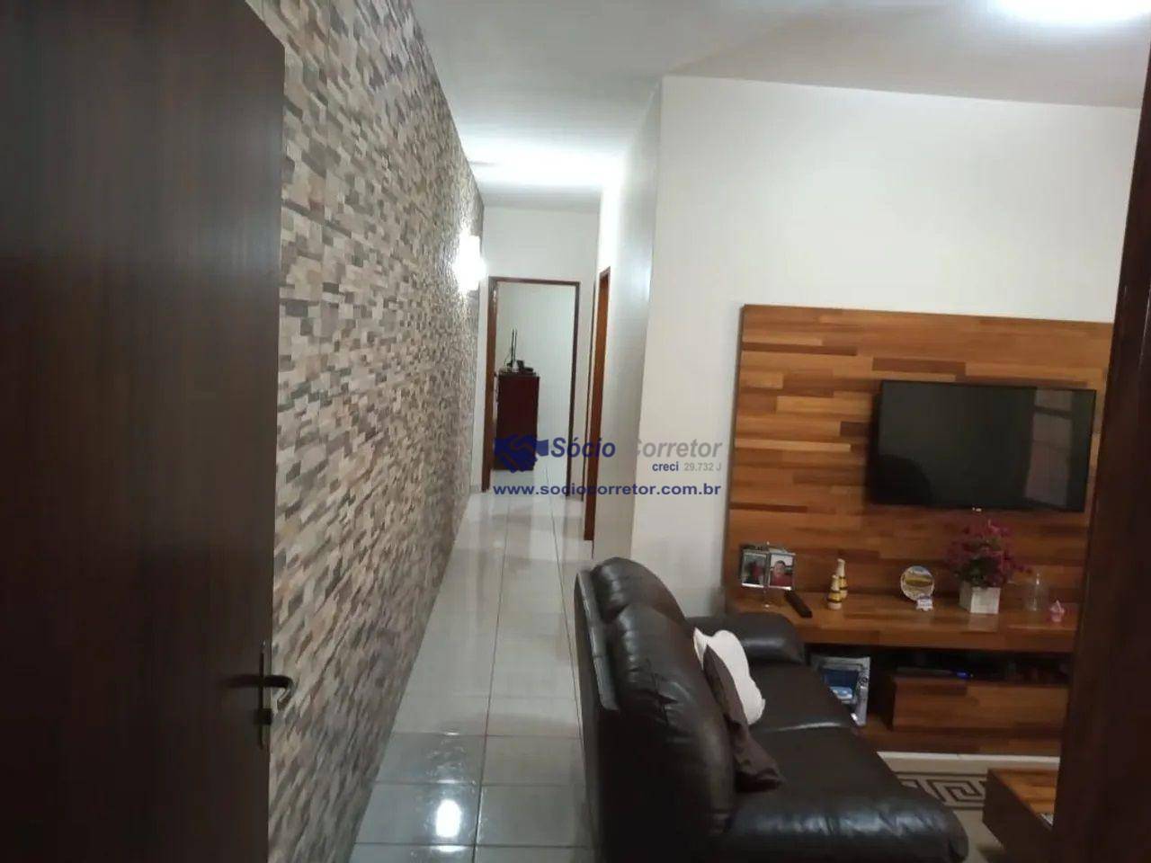 Casa à venda com 2 quartos, 90m² - Foto 11