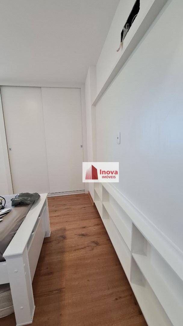 Apartamento à venda com 3 quartos, 146m² - Foto 28