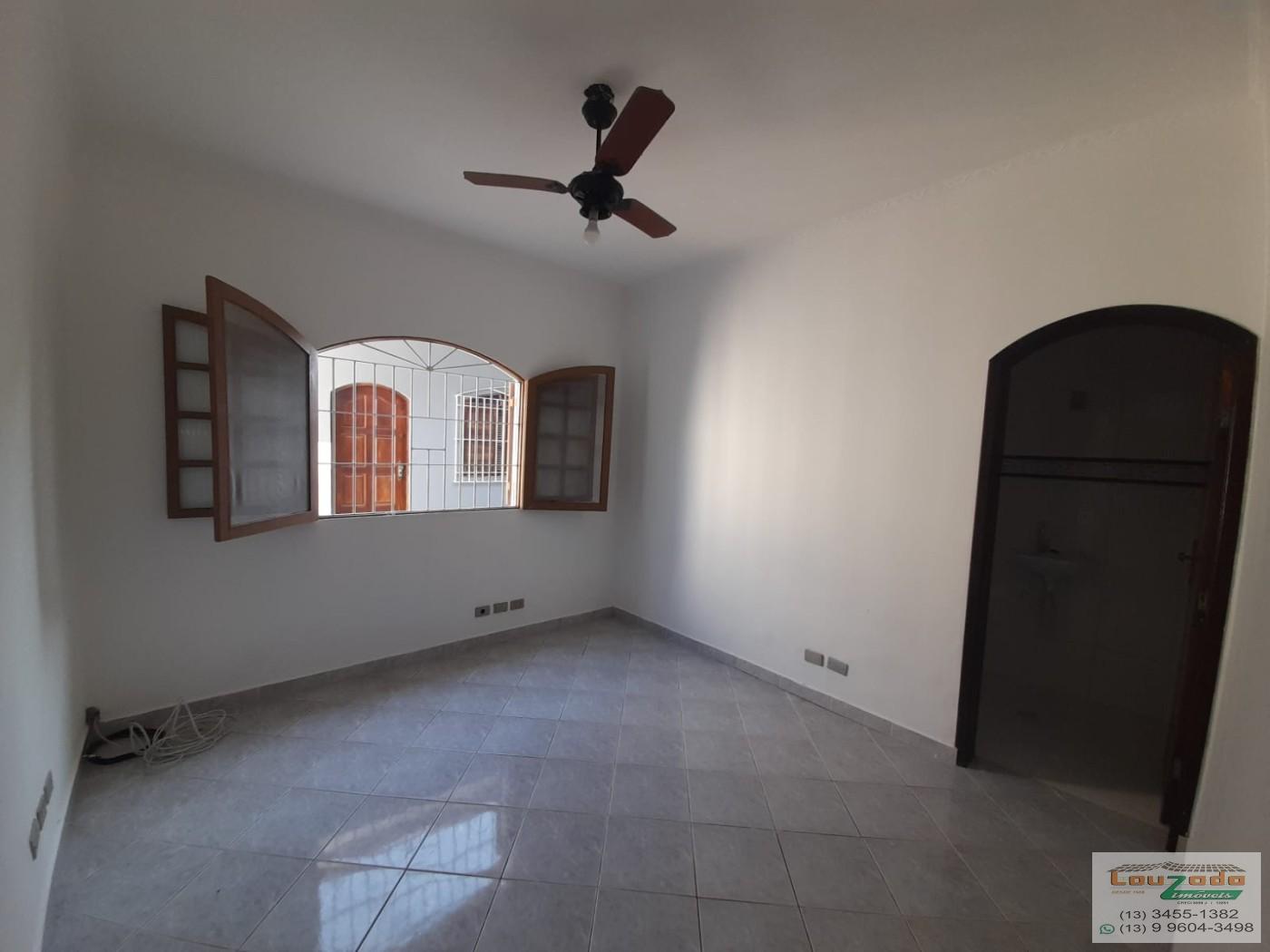 Casa à venda com 2 quartos, 180m² - Foto 8