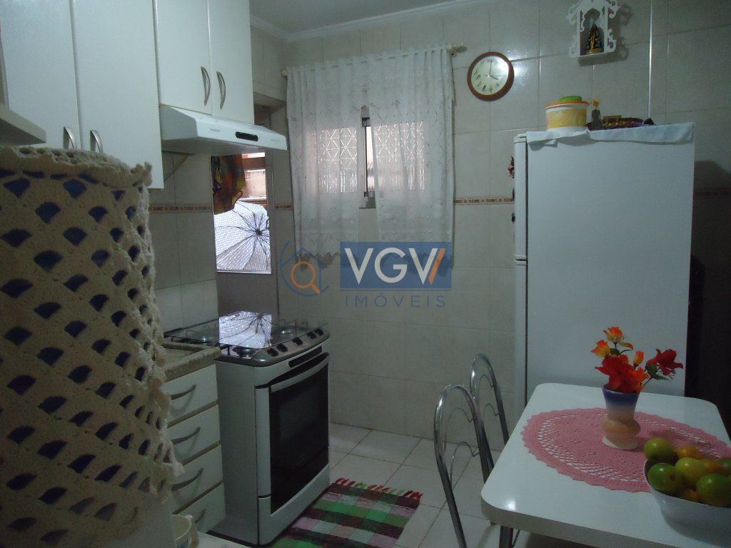 Apartamento à venda com 3 quartos, 65m² - Foto 3