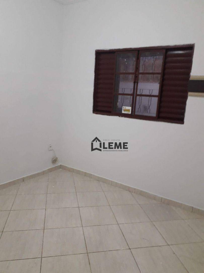 Casa à venda com 2 quartos, 150m² - Foto 8