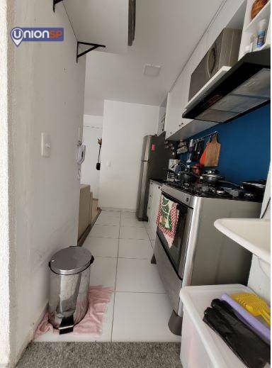 Apartamento à venda com 2 quartos, 45m² - Foto 11