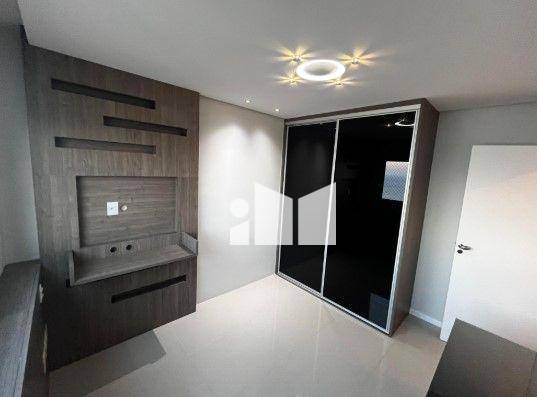 Apartamento para alugar com 3 quartos, 123m² - Foto 10