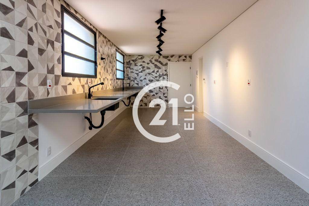 Apartamento à venda com 3 quartos, 212m² - Foto 41