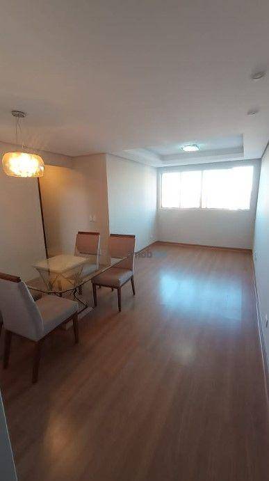 Apartamento para alugar com 3 quartos, 91m² - Foto 2