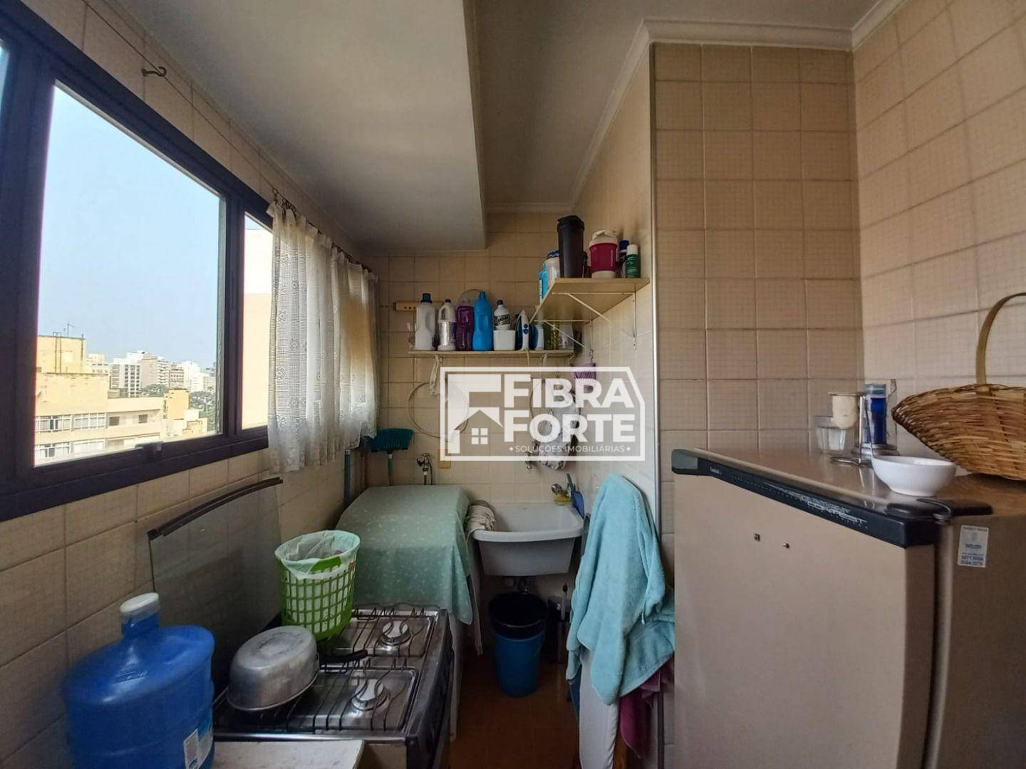 Apartamento à venda com 1 quarto, 53m² - Foto 20