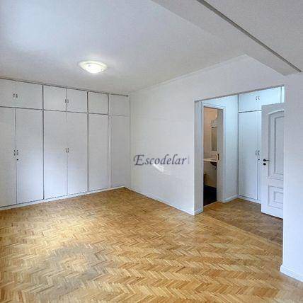 Apartamento à venda com 3 quartos, 230m² - Foto 6