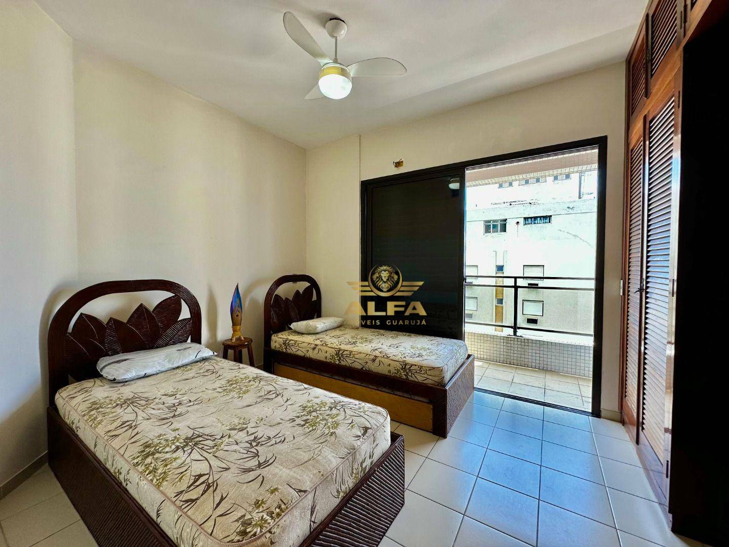 Apartamento à venda com 3 quartos, 161m² - Foto 13