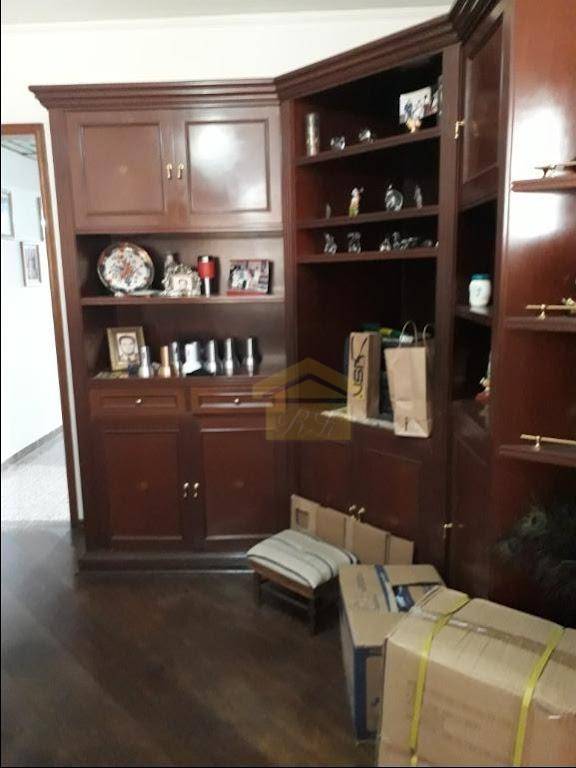 Sobrado à venda com 3 quartos, 250m² - Foto 3