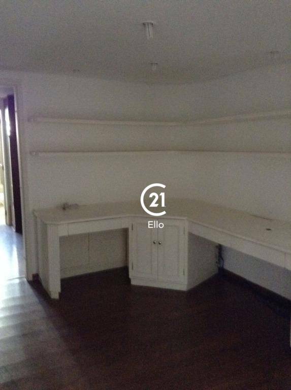 Apartamento para alugar com 4 quartos, 541m² - Foto 11