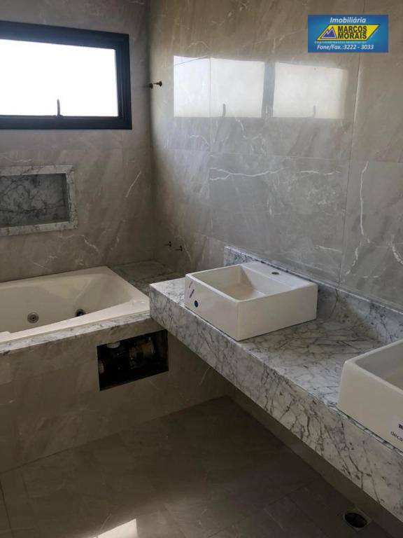 Casa de Condomínio à venda com 3 quartos, 310m² - Foto 27