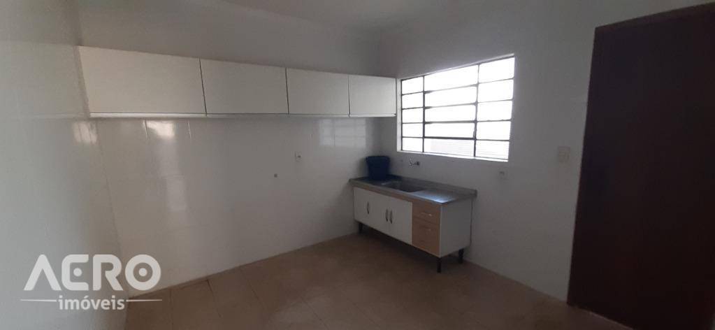 Casa à venda com 3 quartos, 490m² - Foto 15