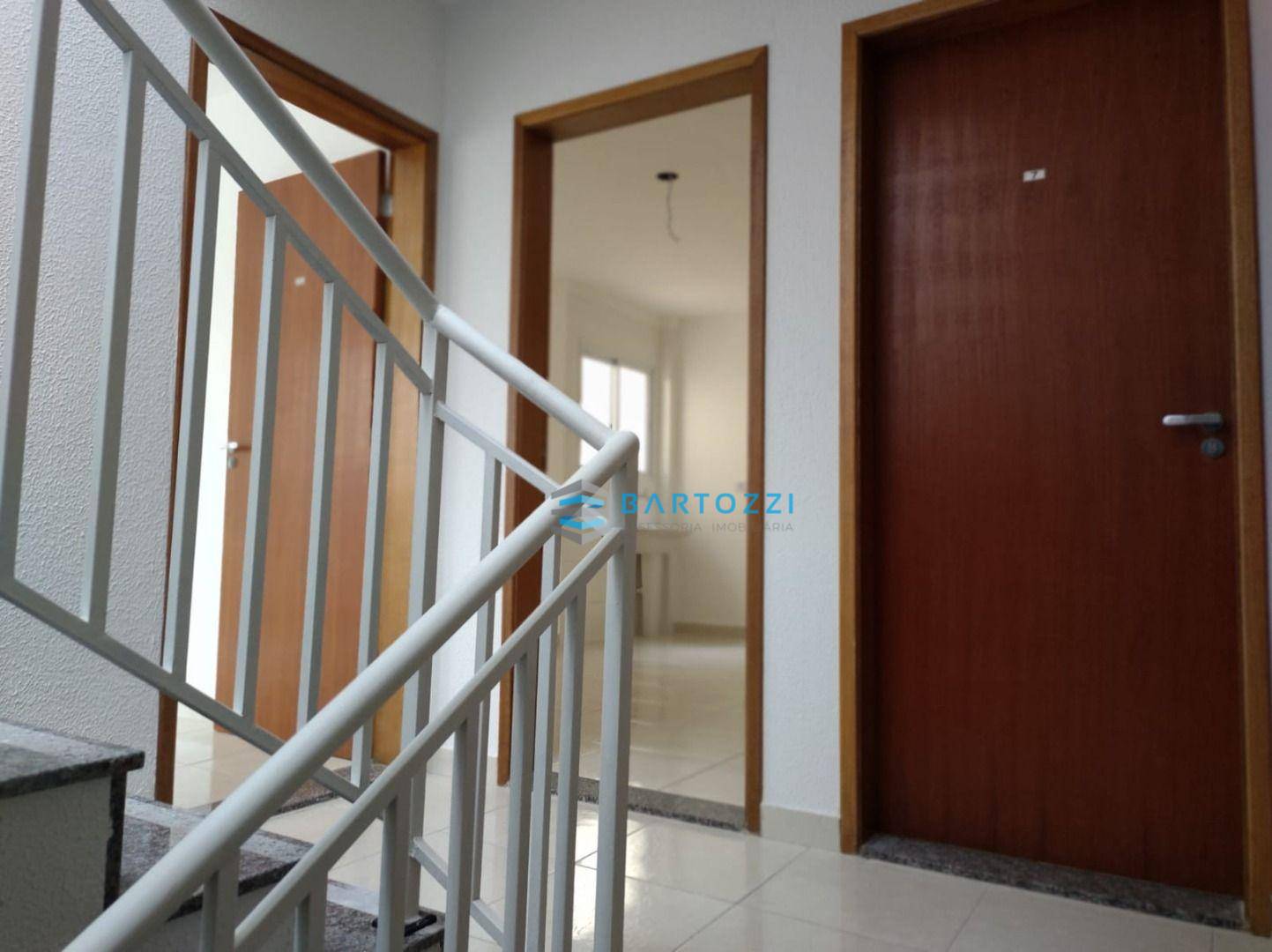 Apartamento à venda com 1 quarto, 30m² - Foto 47