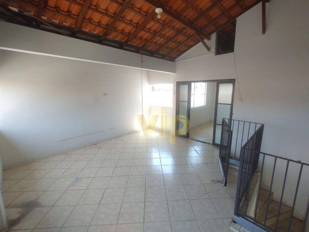 Casa à venda com 4 quartos, 197M2 - Foto 3