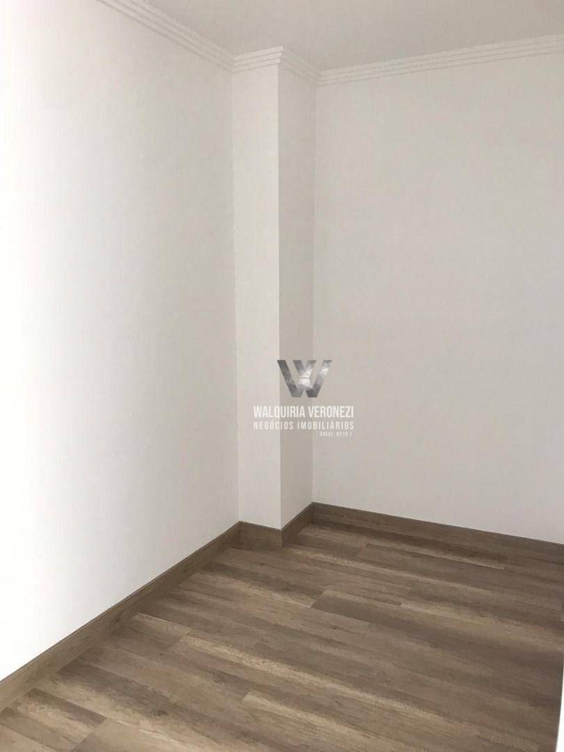 Apartamento à venda com 3 quartos, 125m² - Foto 18