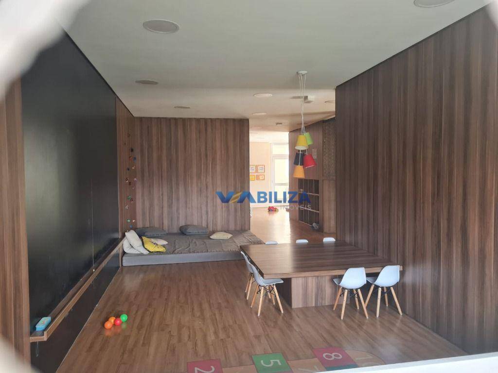 Apartamento à venda com 3 quartos, 107m² - Foto 8