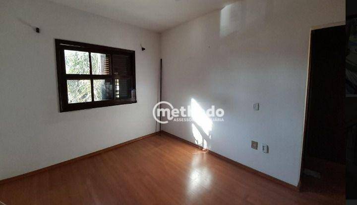 Casa de Condomínio à venda e aluguel com 5 quartos, 290m² - Foto 23