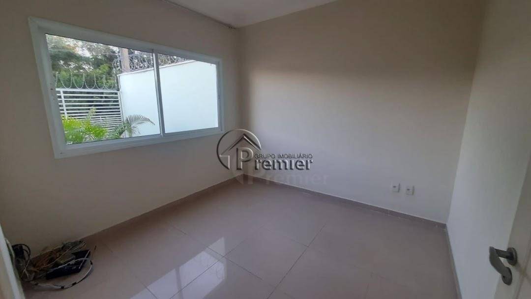 Casa à venda com 4 quartos, 260m² - Foto 4