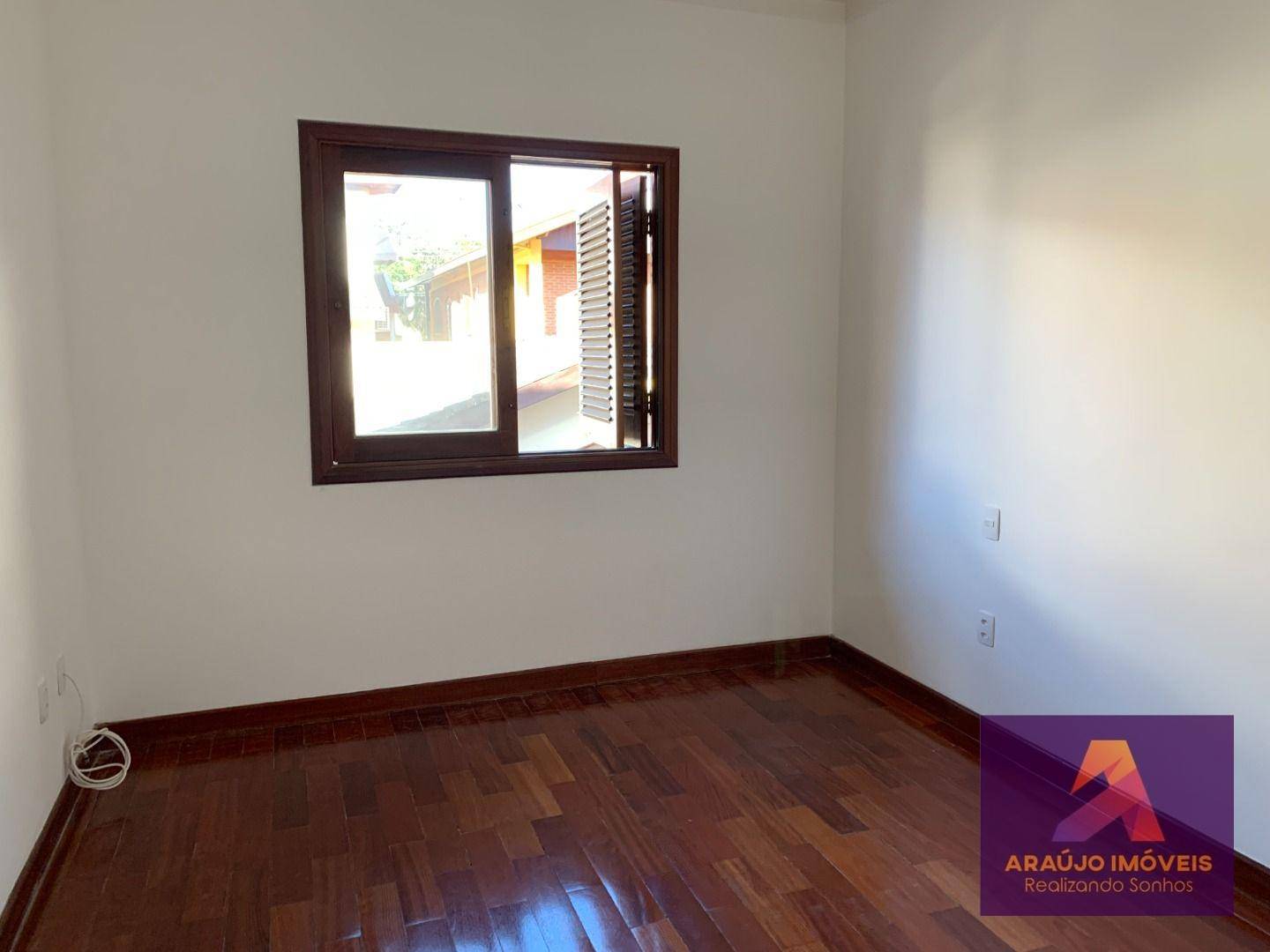 Casa de Condomínio à venda com 4 quartos, 300m² - Foto 18