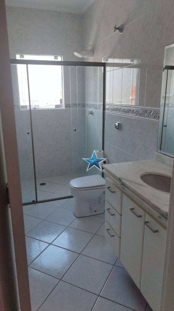 Sobrado à venda com 3 quartos, 208m² - Foto 9