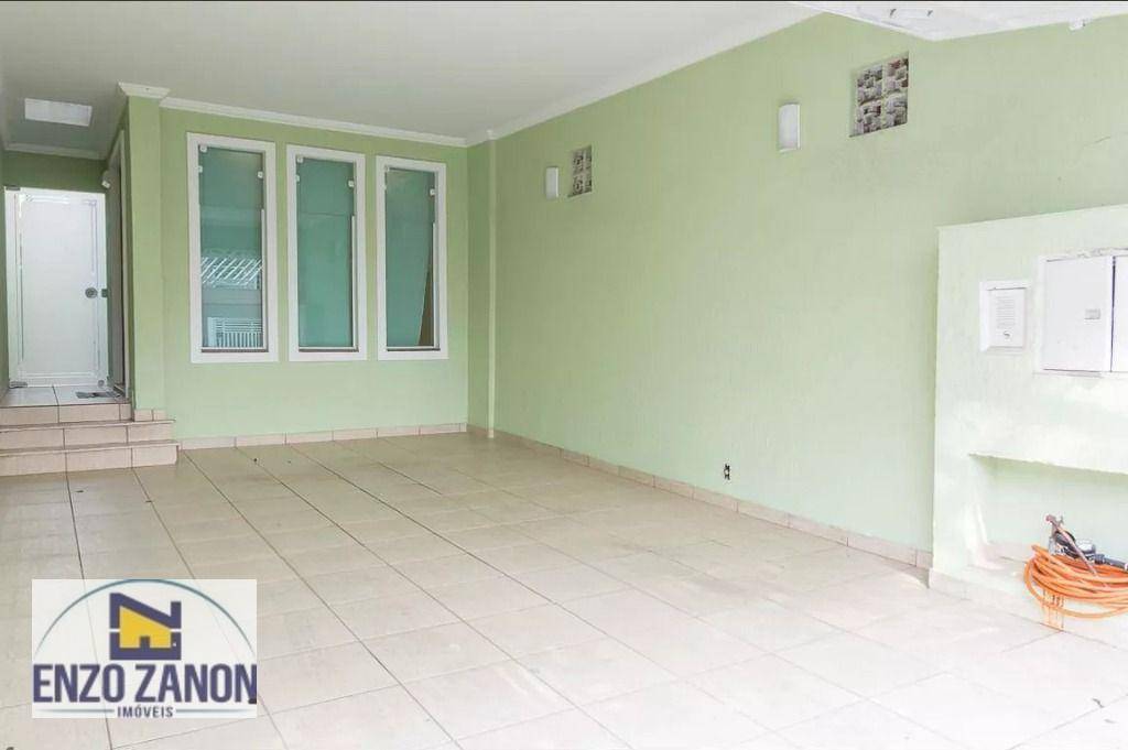 Sobrado à venda e aluguel com 3 quartos, 250m² - Foto 25