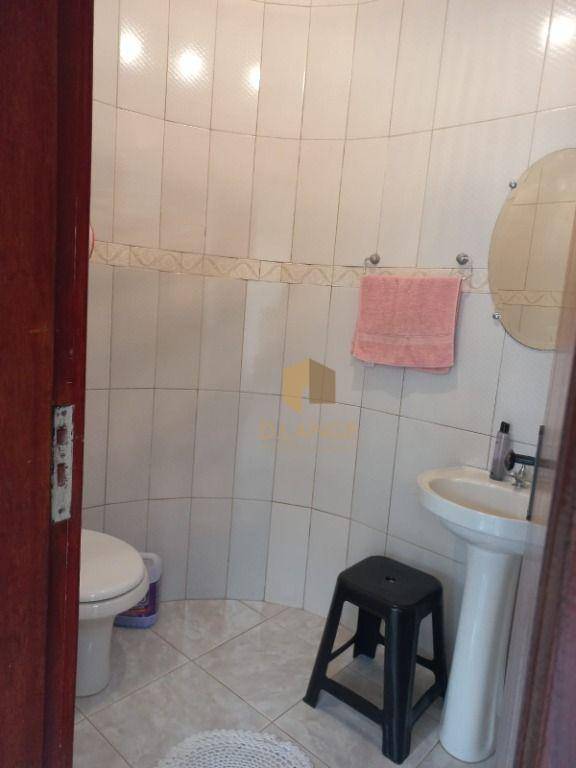 Casa à venda com 3 quartos, 210m² - Foto 20