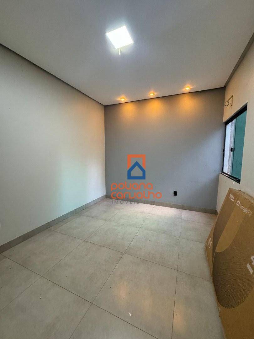 Casa à venda com 2 quartos, 100m² - Foto 4