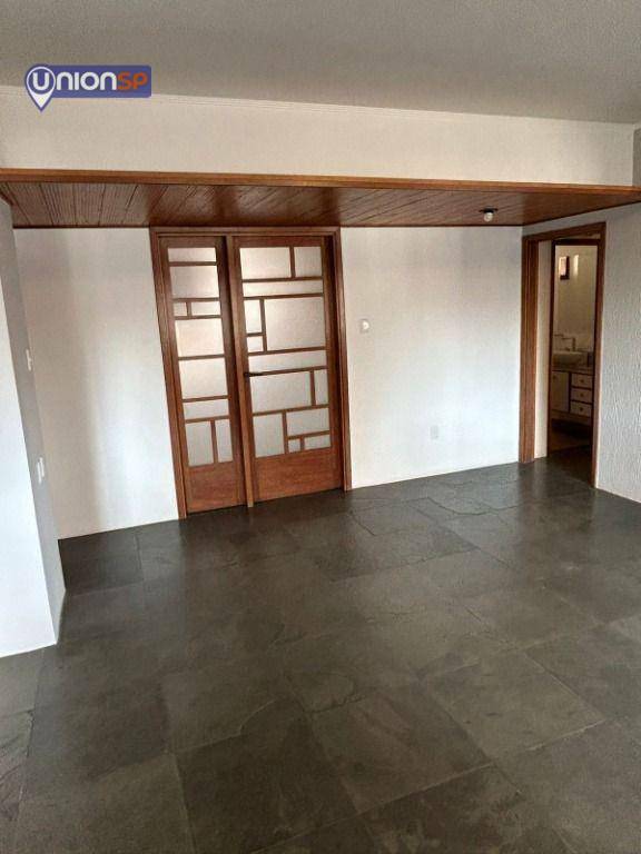 Apartamento à venda com 3 quartos, 162m² - Foto 5