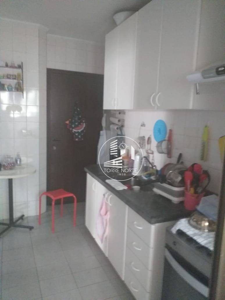 Apartamento à venda com 3 quartos, 82m² - Foto 6