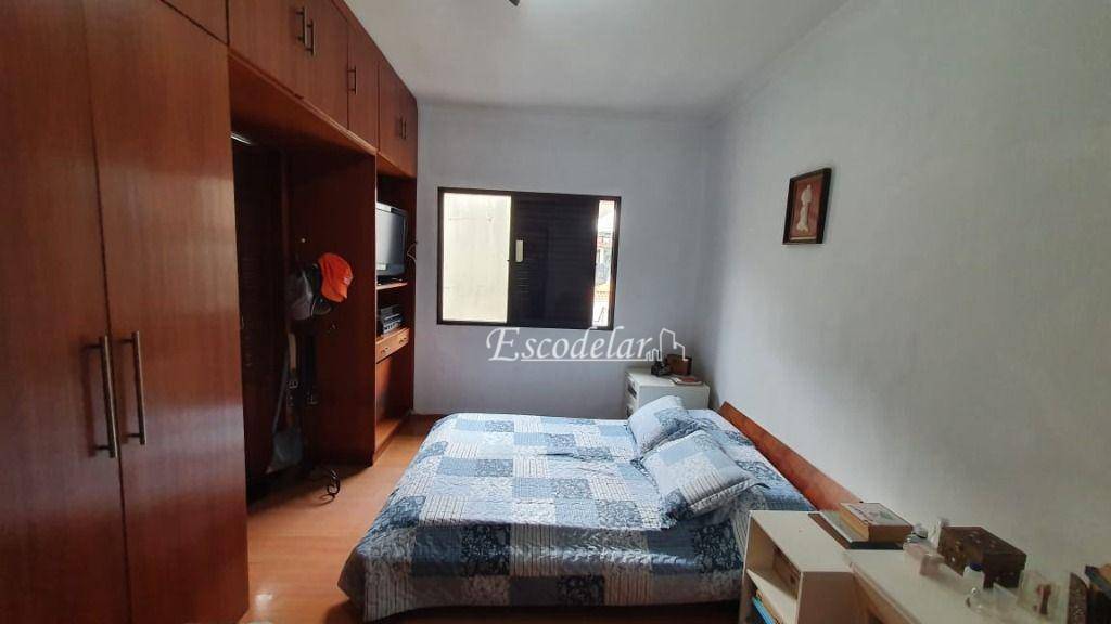 Sobrado à venda com 3 quartos, 245m² - Foto 24