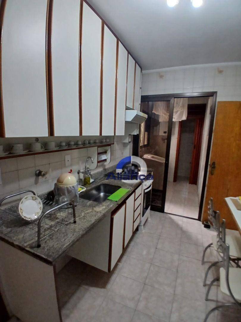 Apartamento à venda com 3 quartos, 72m² - Foto 28