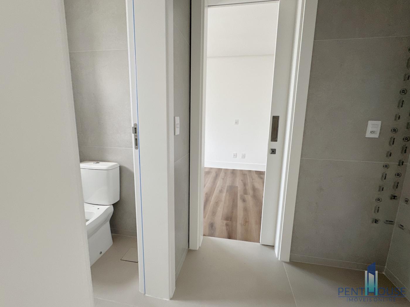 Apartamento à venda com 4 quartos, 152m² - Foto 8