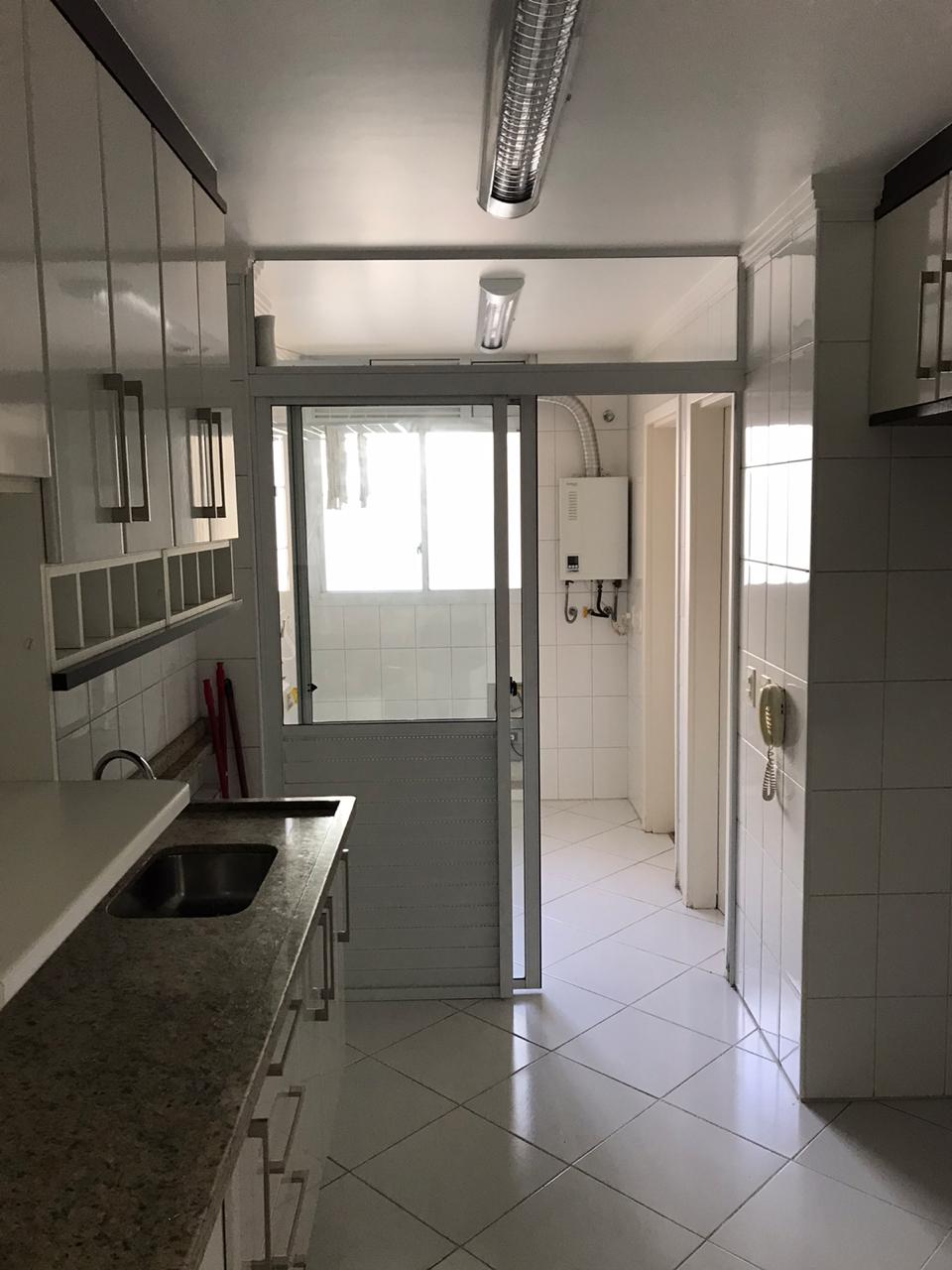 Apartamento à venda com 2 quartos, 110m² - Foto 3