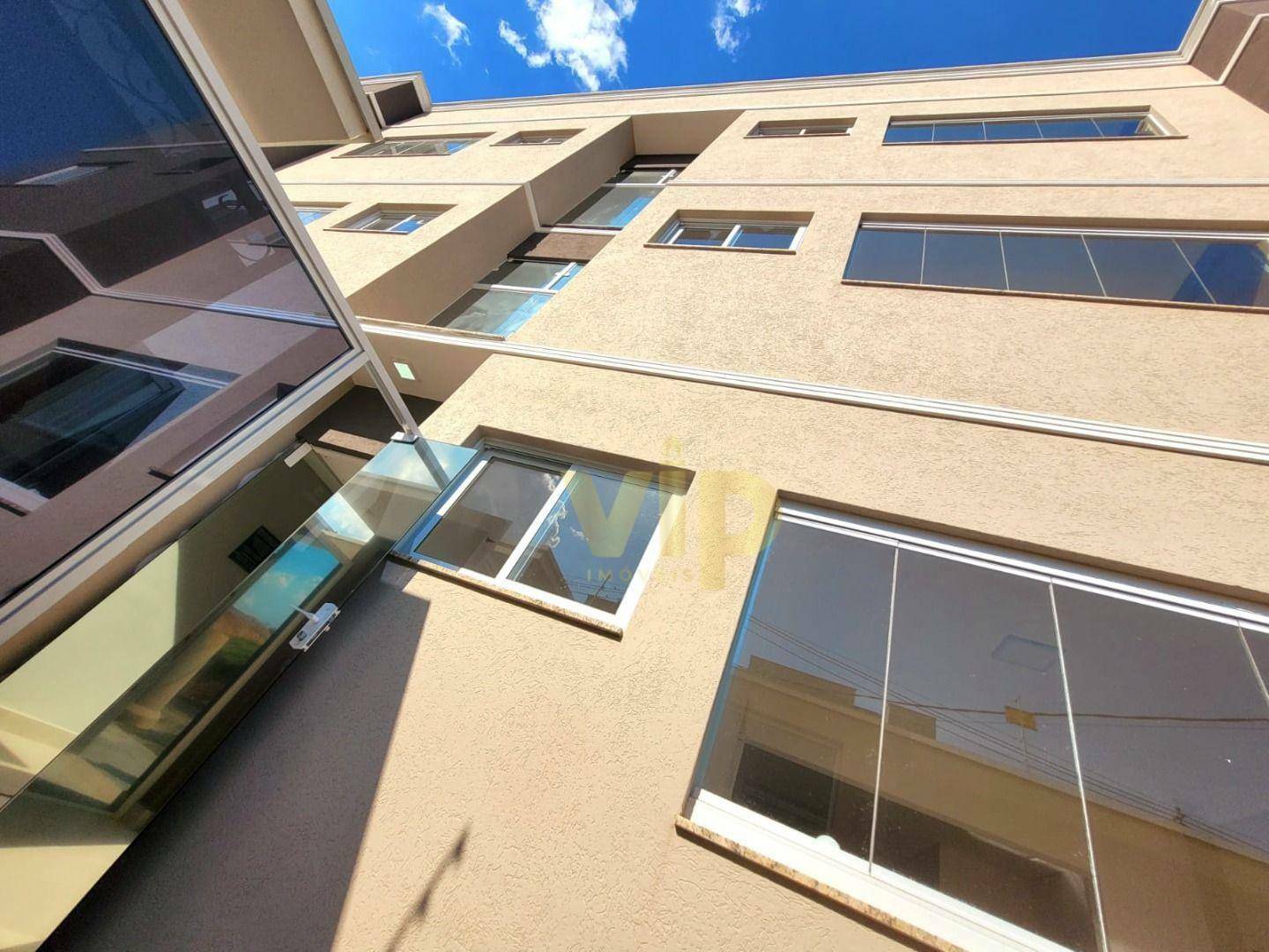 Apartamento à venda com 3 quartos, 120m² - Foto 3